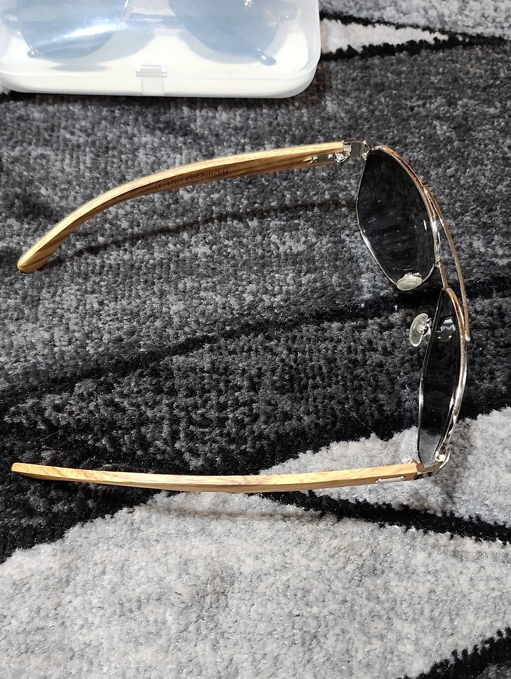VINTAGE ZONI HANDMADE REFLECTIVE PLOARIZED ZEBRA & BLACK METAL AVIATOR SUNGLASSE